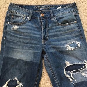 American eagle tomgirl jeans